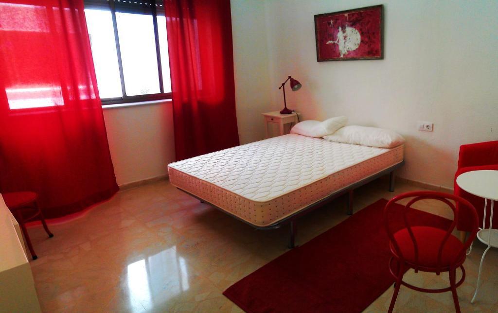 Feeling Sevilla Hostel Seville Room photo